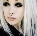 125 Cheek Piercing (Dimple) Ideas, Jewelry and Information c
